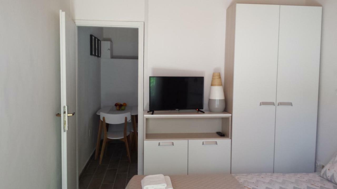 Apartment Dinko Cres Kültér fotó